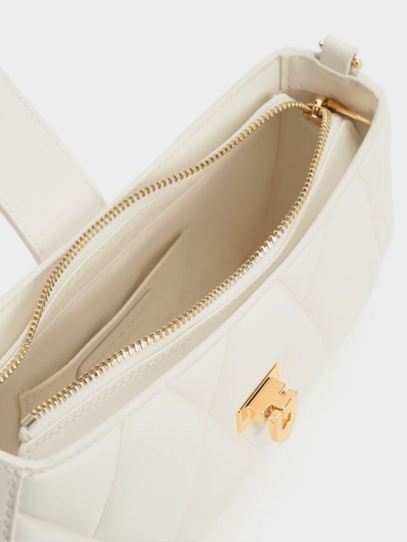 Charles And Keith Arwen Quilted Chunky Chain Tote Bags White | PHILIPPINES X928