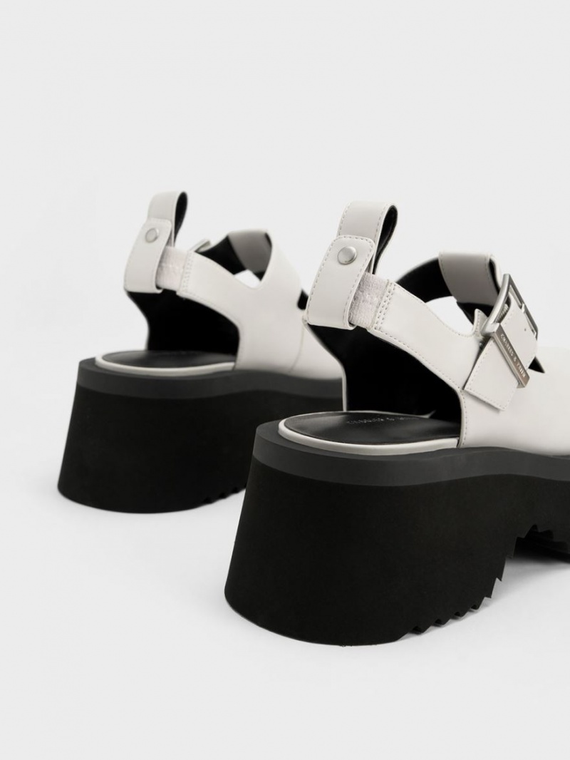 Charles And Keith Chunky Chain Cut-Out Mary Jane Shoes White | PHILIPPINES A704