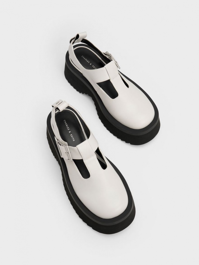 Charles And Keith Chunky Chain Cut-Out Mary Jane Shoes White | PHILIPPINES A704