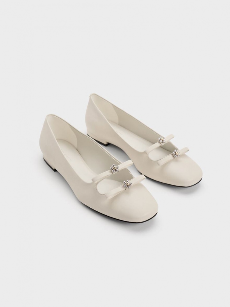 Charles And Keith Floral Beaded Bow Ballet Flats White | PHILIPPINES G487