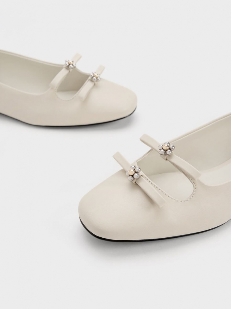 Charles And Keith Floral Beaded Bow Ballet Flats White | PHILIPPINES G487