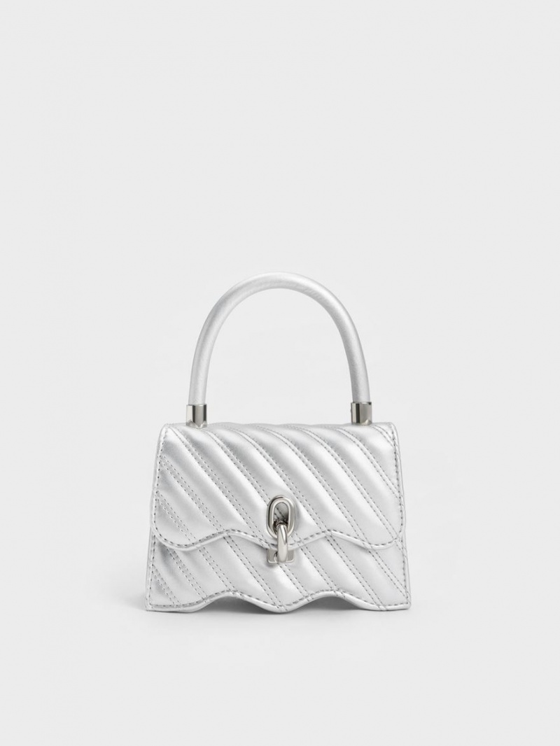 Charles And Keith Freja Wavy Quilted Top Handbag Silver | PHILIPPINES S758