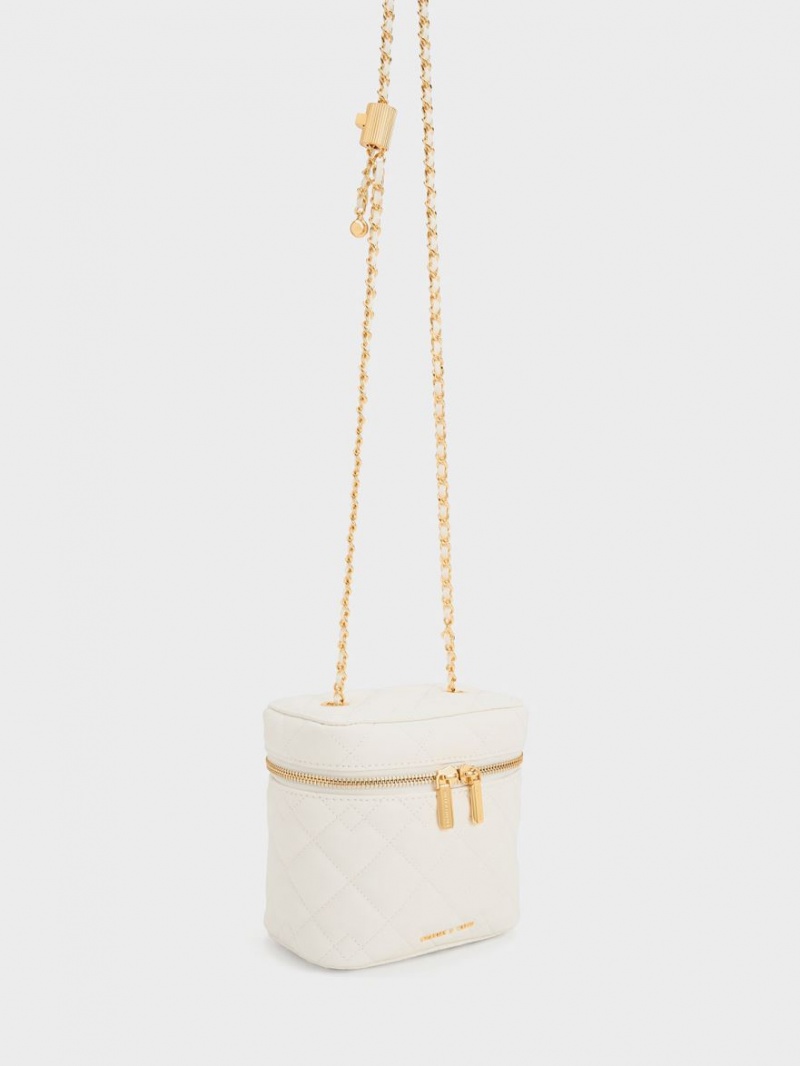 Charles And Keith Nezu Quilted Boxy Crossbody Bags White | PHILIPPINES U276