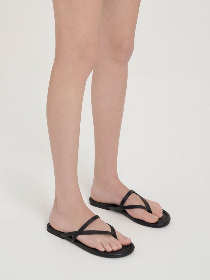 Charles And Keith Strappy Thong Flat Sandals Black | PHILIPPINES K361