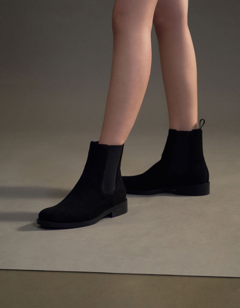 Charles And Keith Textured Round Toe Chelsea Boots Black | PHILIPPINES Z021