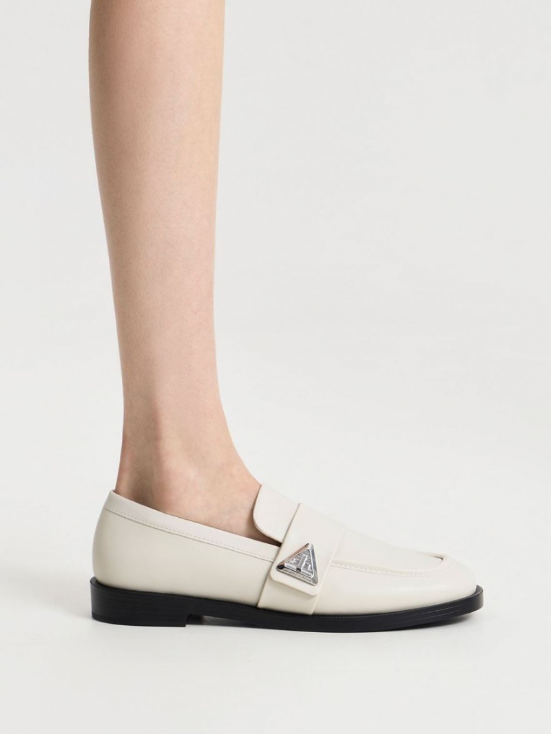 Charles And Keith Trice Metallic Accent Loafers White | PHILIPPINES X078