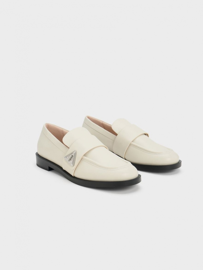 Charles And Keith Trice Metallic Accent Loafers White | PHILIPPINES X078