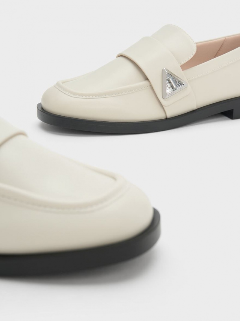 Charles And Keith Trice Metallic Accent Loafers White | PHILIPPINES X078